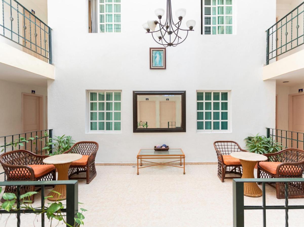 Hotel Gandhi Chetumal Eksteriør billede